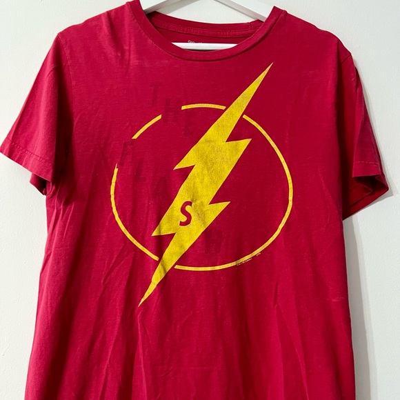 Red flash superhero collection tshirt by Gap - Picture 2 of 4